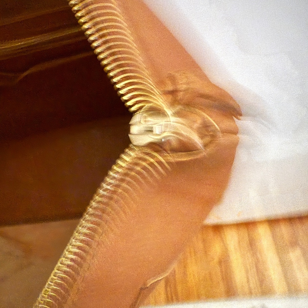 WP Standard Oversized Zipper Tote - Picture 4 of 8
